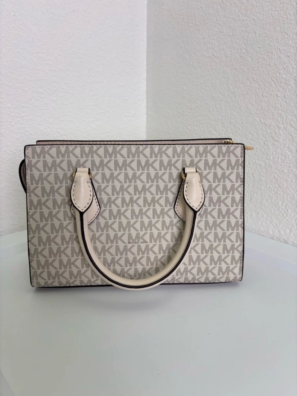 Michael Kors new tags